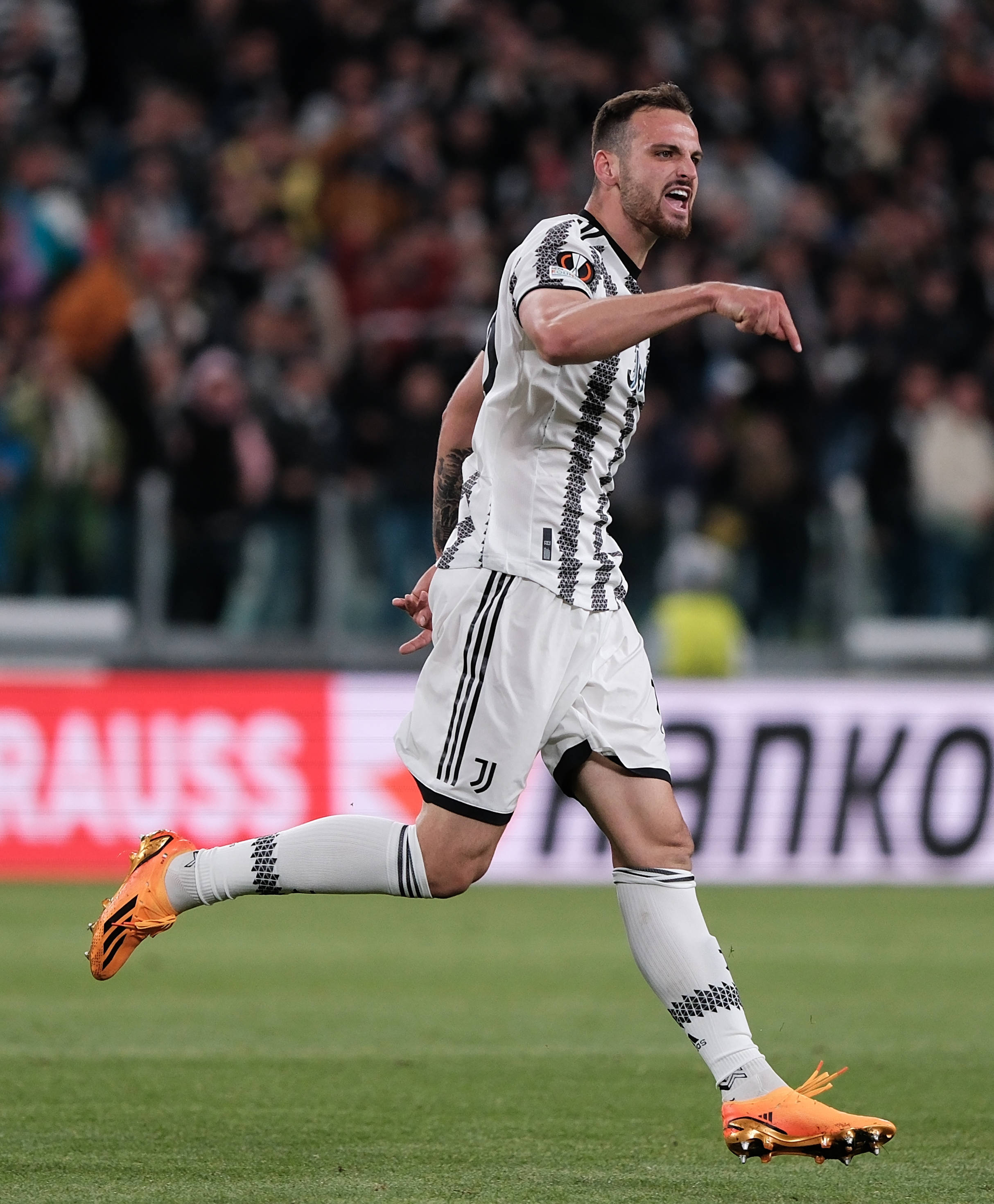 澳门美高梅官方-集结日塞维利亚扳平良机：欧篮联节点到来，悬念犹存，轮换策略成焦点