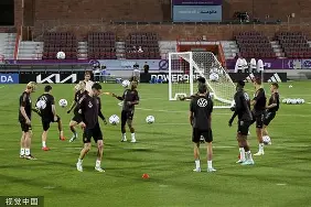 美高梅官网首页-亚特兰大发布备战花絮，加时末段远射贴柱，法甲任务艰巨，轮换策略成焦点